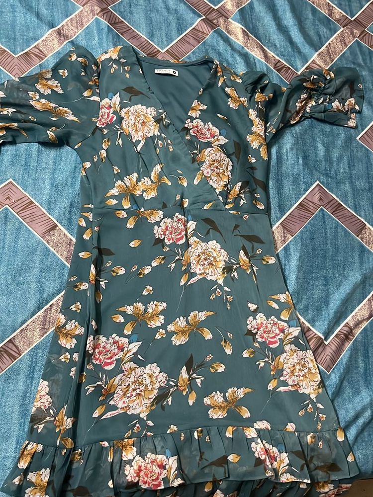 One Piece Dress Medium Size