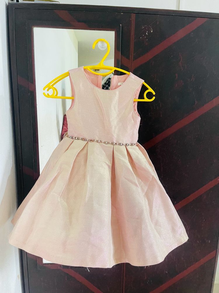 Baby Frock 🇦🇪 UAE CLOTHES