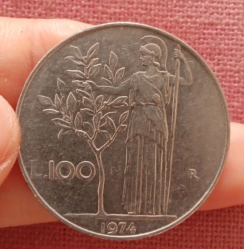 100 Lire Italian Coin