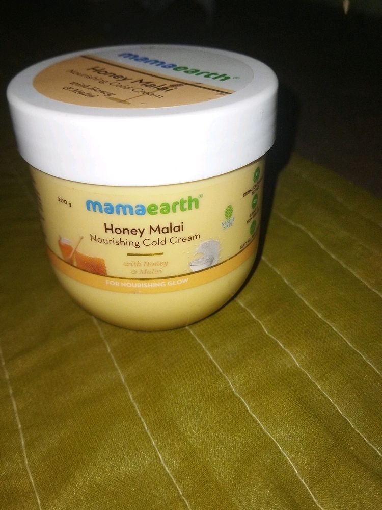 Mamaearth Nourishing Cream