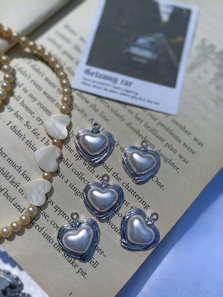 Vintage Silver Heart Pendant Charm 🤍