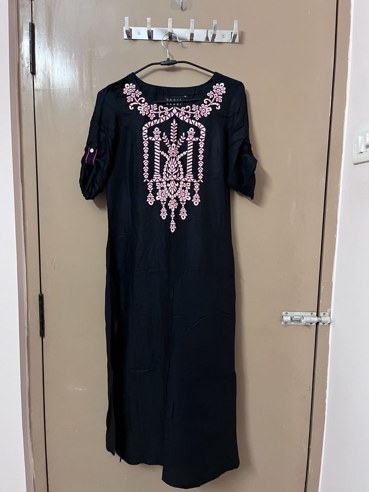 Embroidered Black Kurta