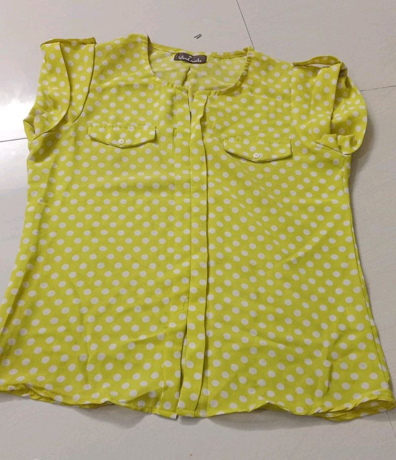 Yellow polka dot top