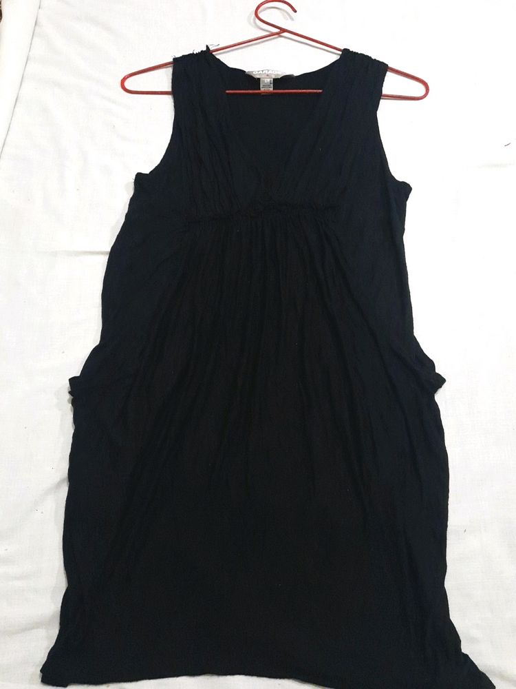 Garage... Beautiful Black 🖤 Dress ..Size M..