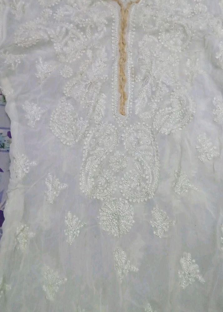 New Chikenkari Kurti