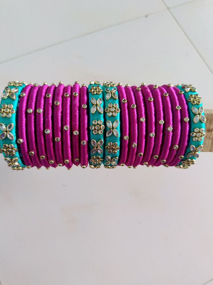 Thread Bangles Set