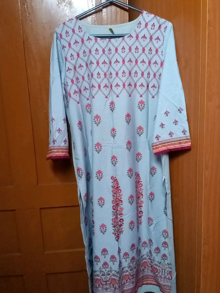 Ahika Printed Crepe Kurta