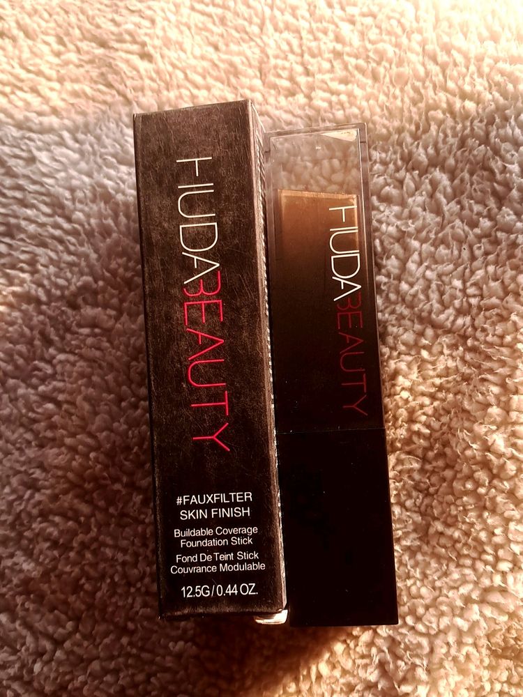 Hudabeauty Stick Foundation