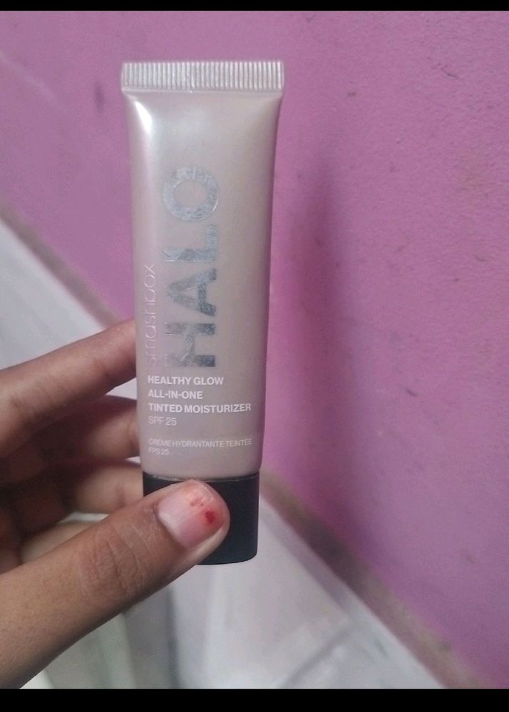 Samshbox Halo Tinted Moisturizer