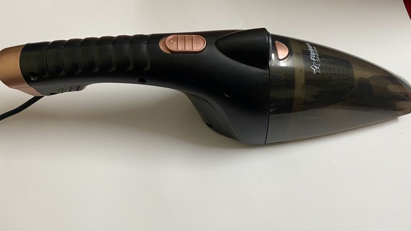 Car vacuum cleaner