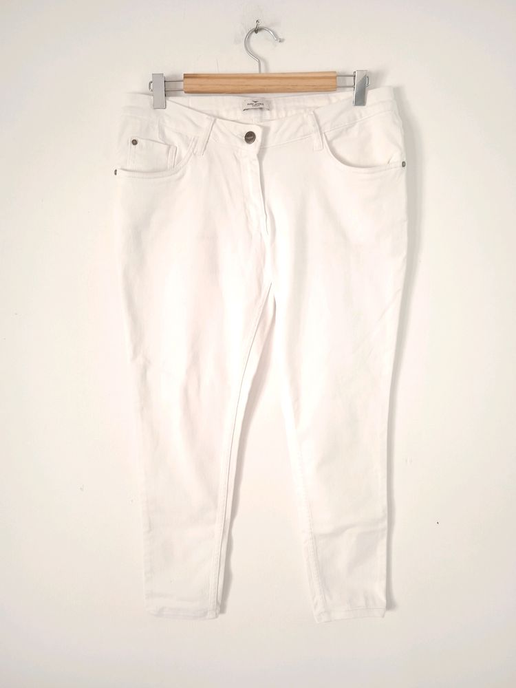 White Basic Jean (Women)