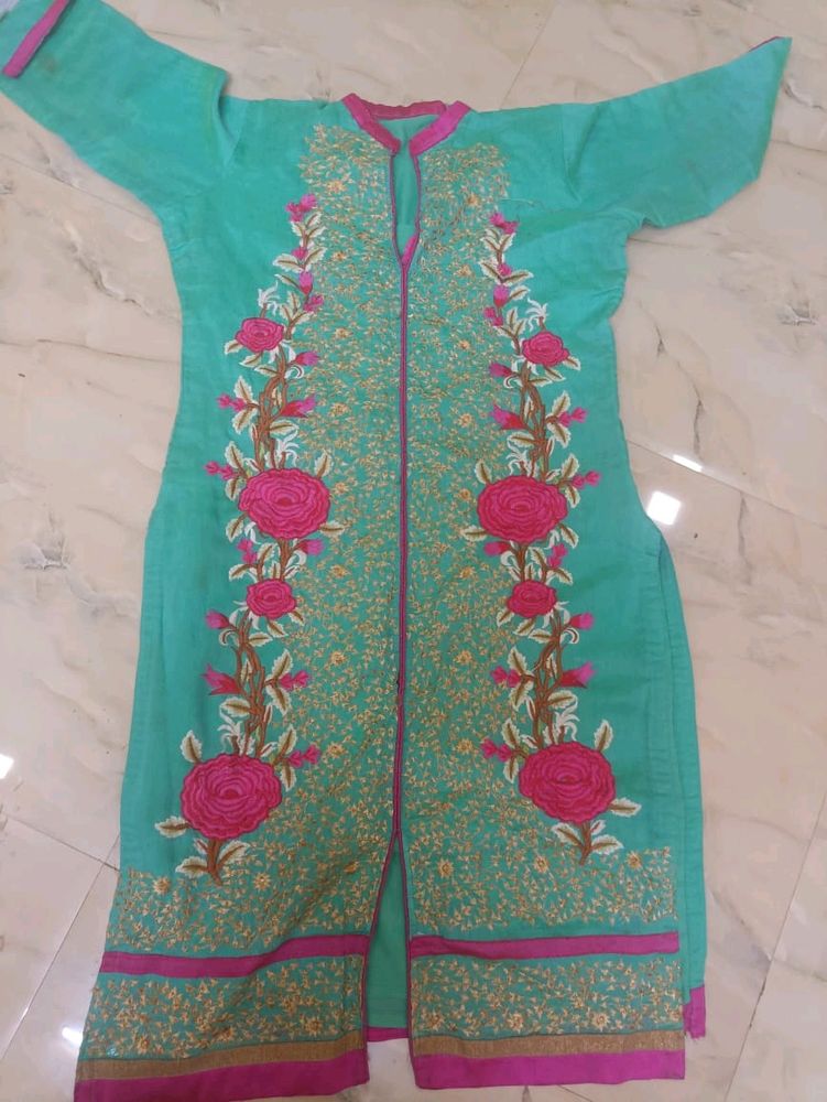 🌻🌻Embroidered Kurta