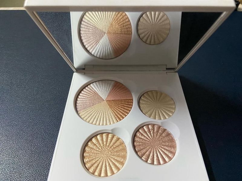 OFRA Glow Up Highlighter Palette