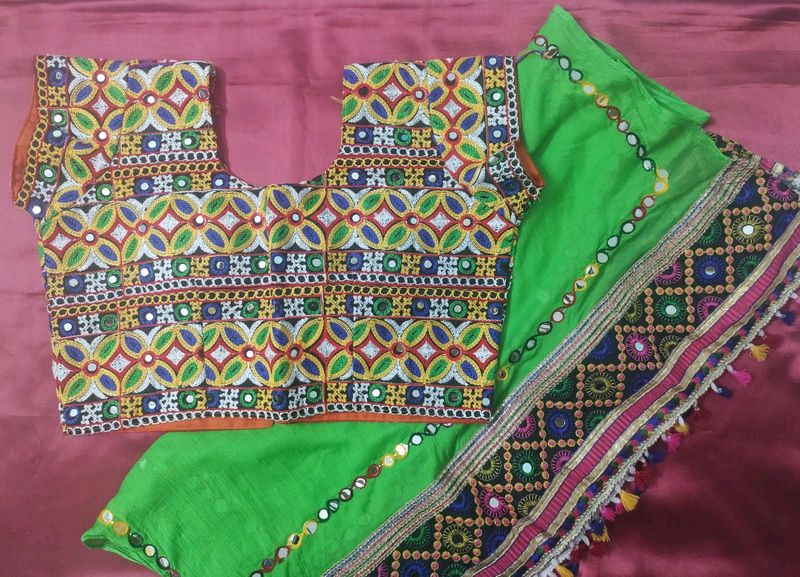 Navratri Dupatta And Blouse