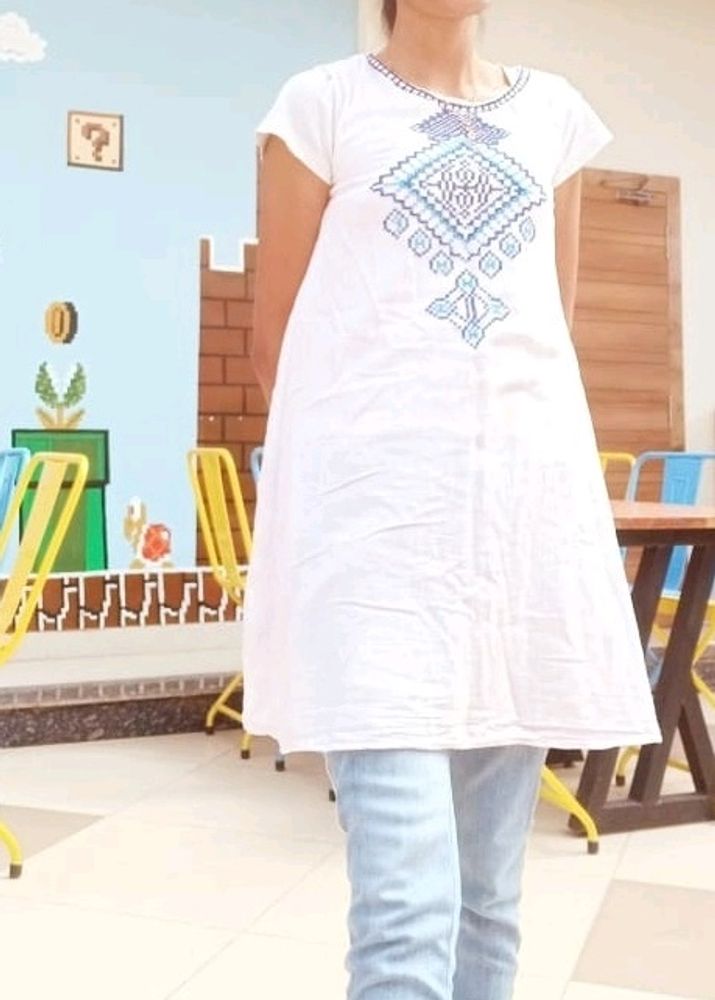 Short Kurti