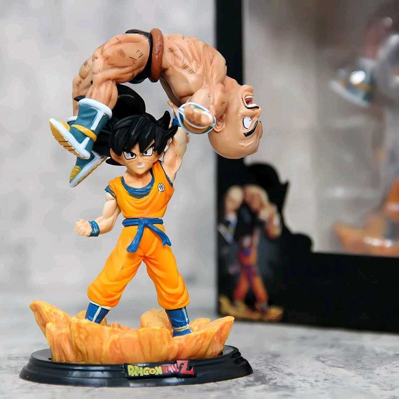 GOKU V/S NAPPA Figure