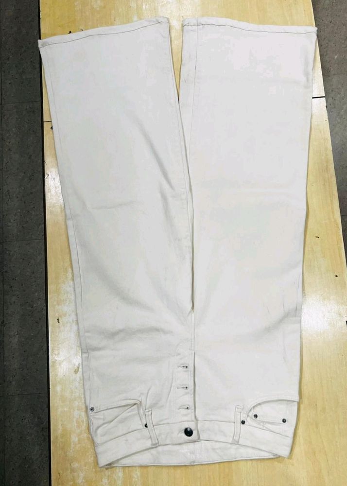 Surplus White Straight High Rise Jeans for Woman