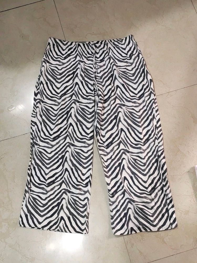 Zebra Print Pyjamas Woman