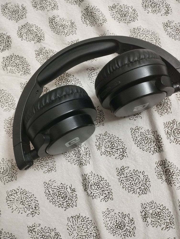 HEADPHONES PHONE BRAND NEW