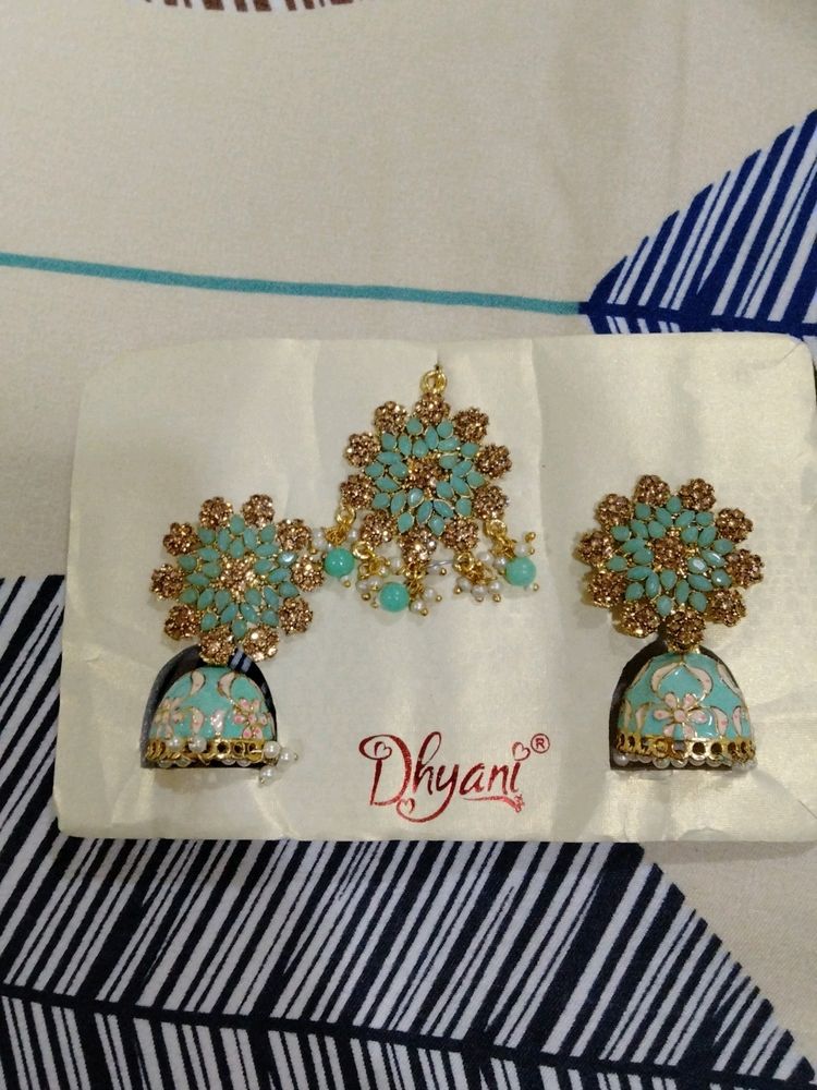 Earrings With Mangtika