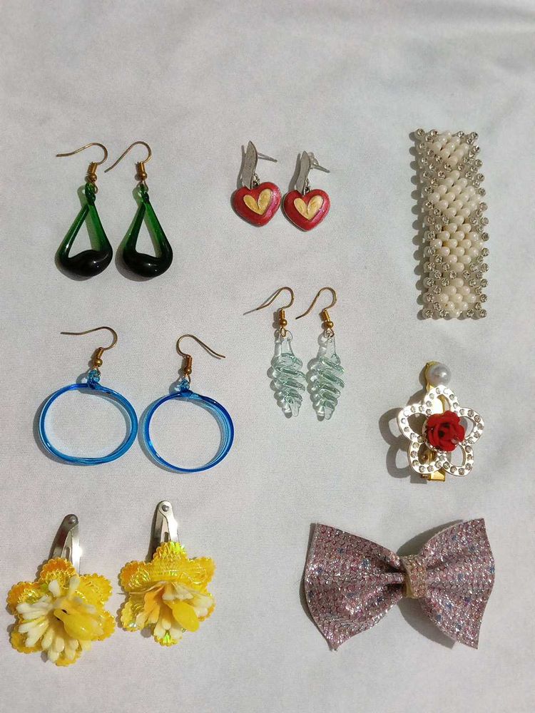 Earings And Hair Clips