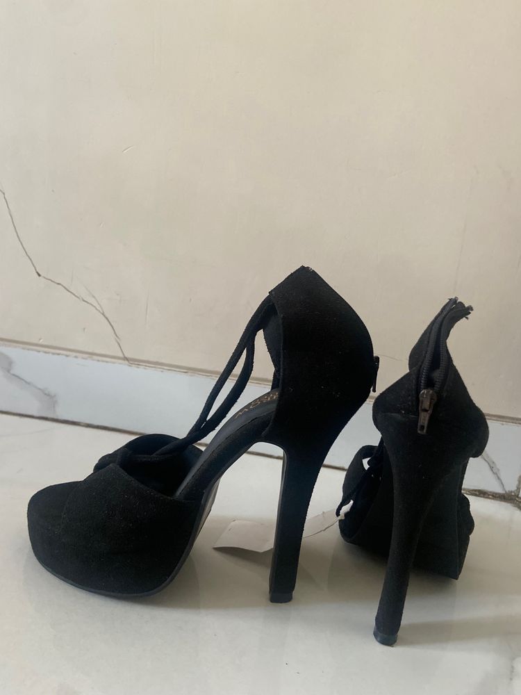 Black brand New With Tag High Heels