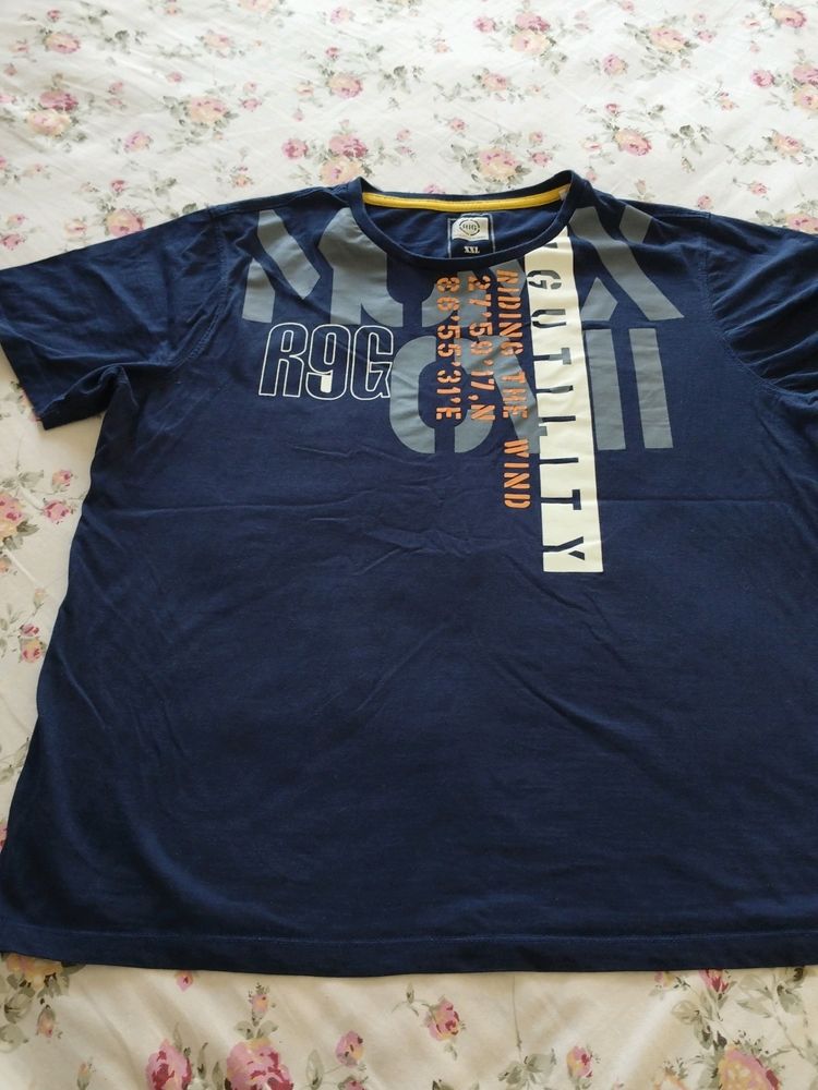 Rig Tshirt In Excellent Condition