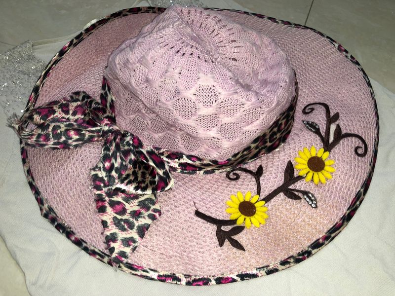 PINK HAT ANIMAL PRINT