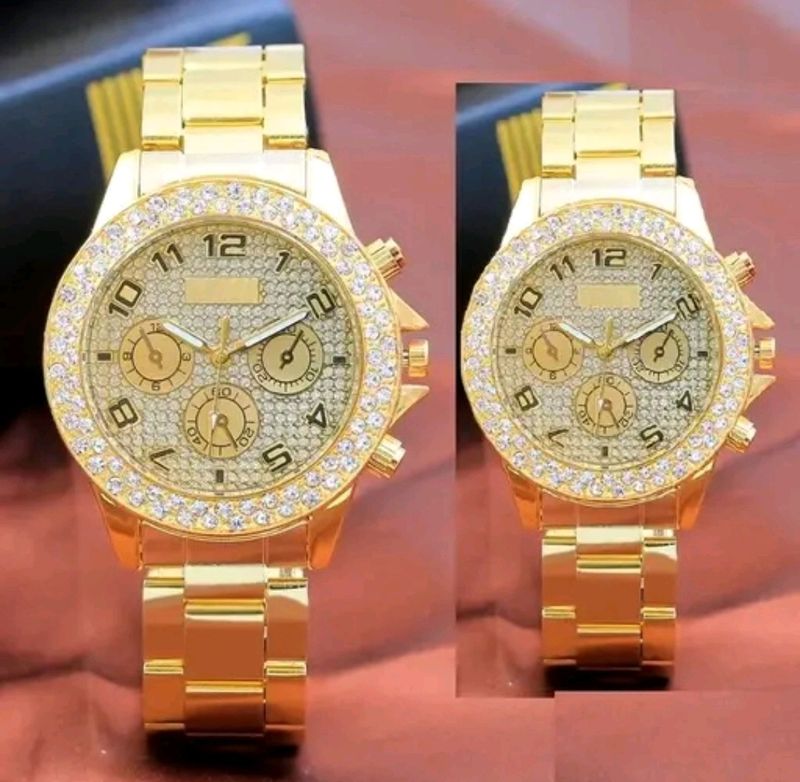 Couple Watches For Lovers Diamond and Golden Plate