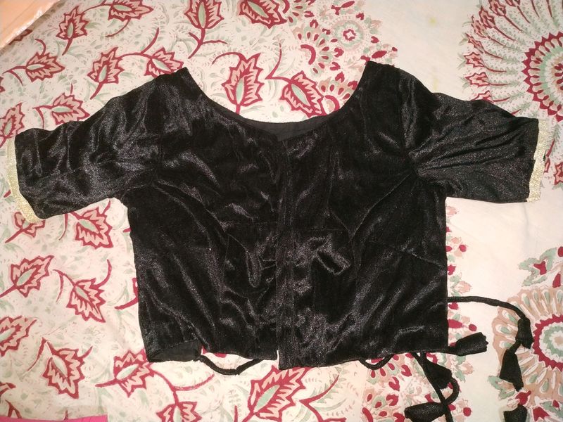 DESIGNER BLACK BLOUSE