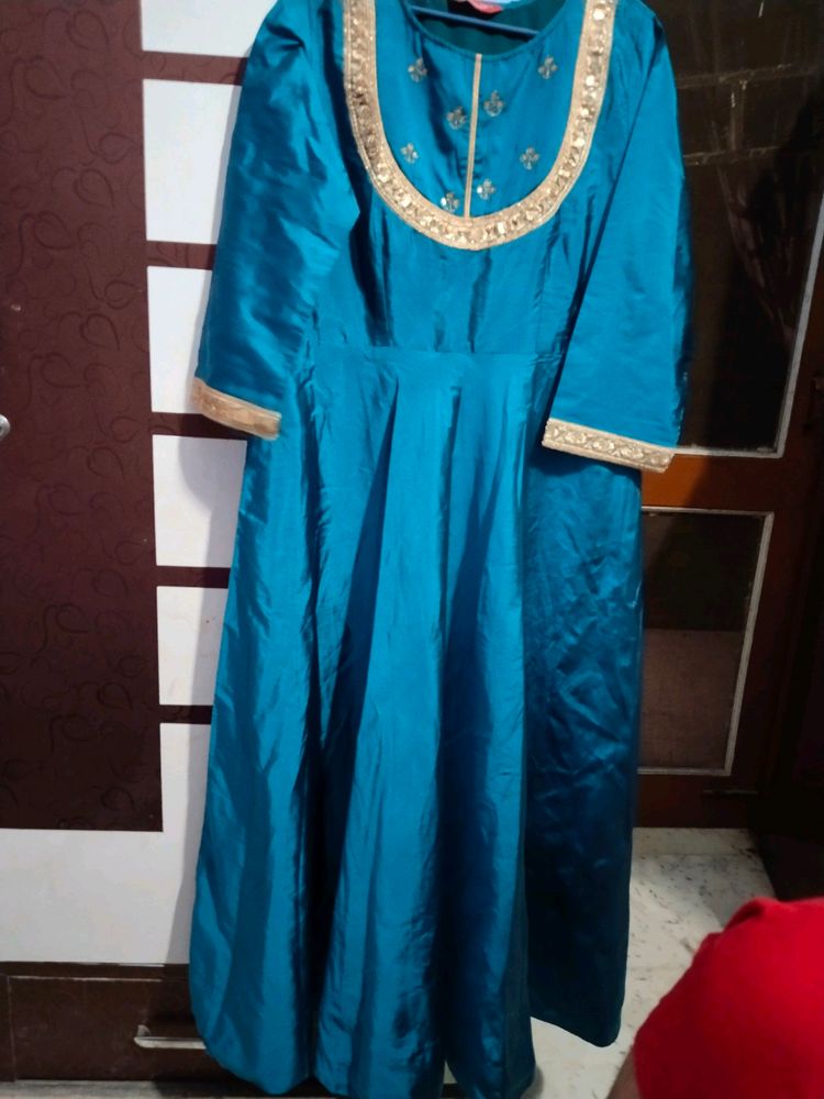 Beautiful Anarkali Kurti With Purse