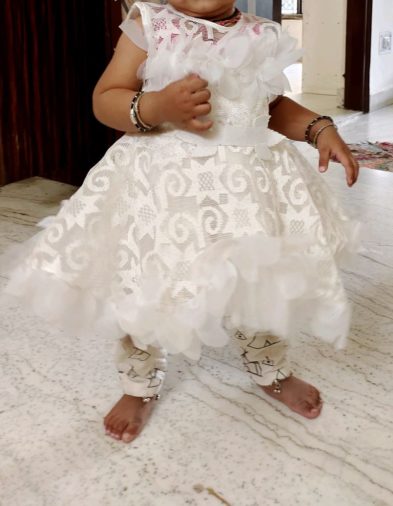 Beutiful White Frock For Baby Girls