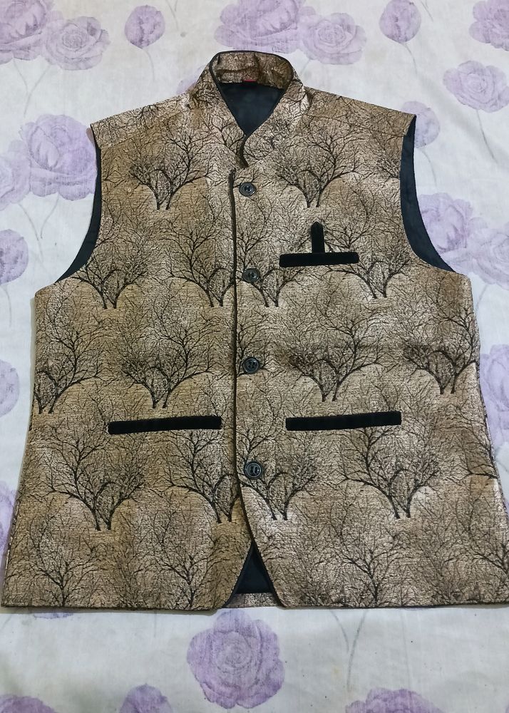 Serwani Coat