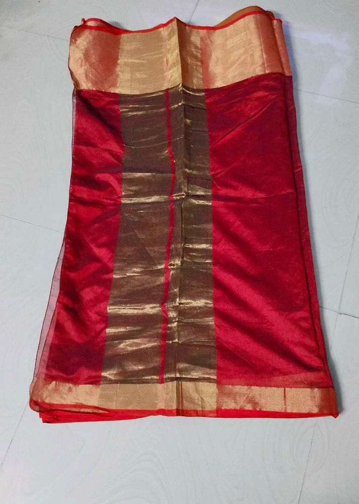 Red Colour Banarasi Silk Pattu Border Saree