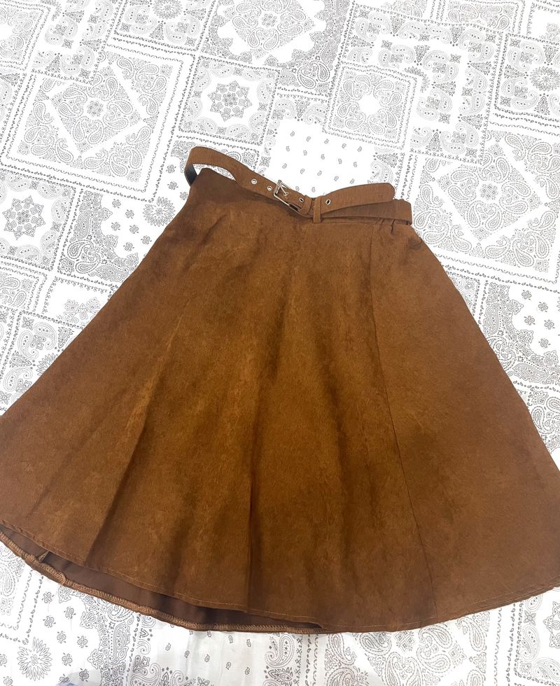 Vintage Skirt + Guaranteed Free Gift