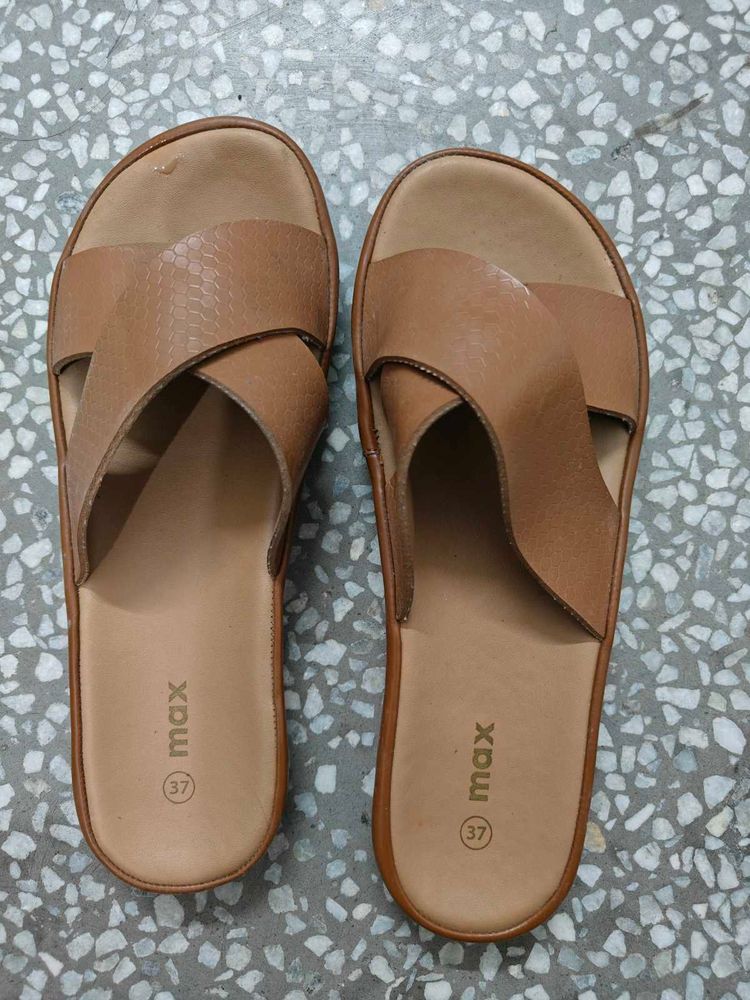 Sandal