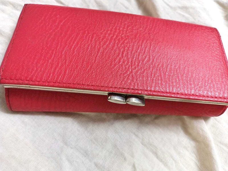 Red Wallet