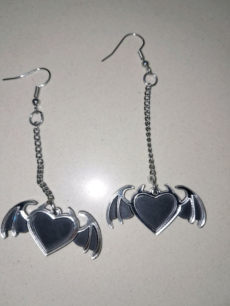 Grunge Heart Shaped Earrings