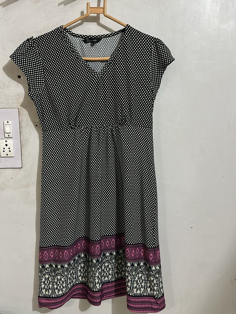 Annabelle Kurta