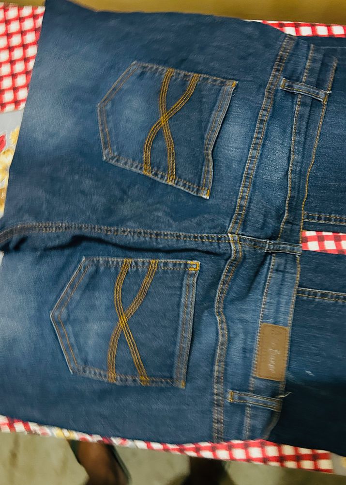 Jeans In Exelent Condition