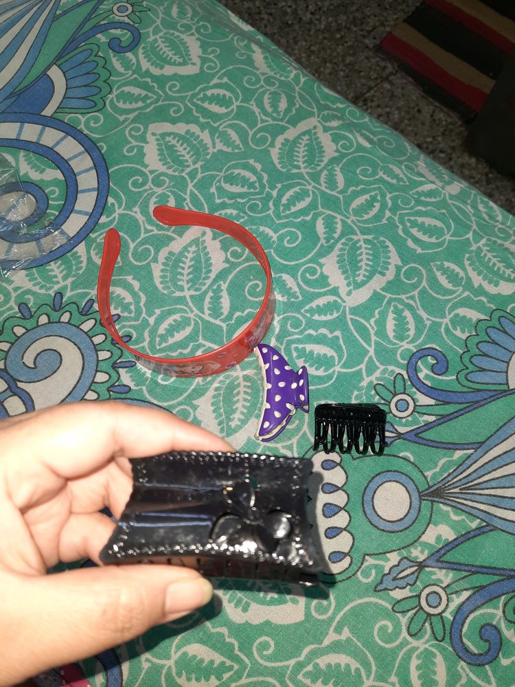 Brand New Hairband And 3 Clips