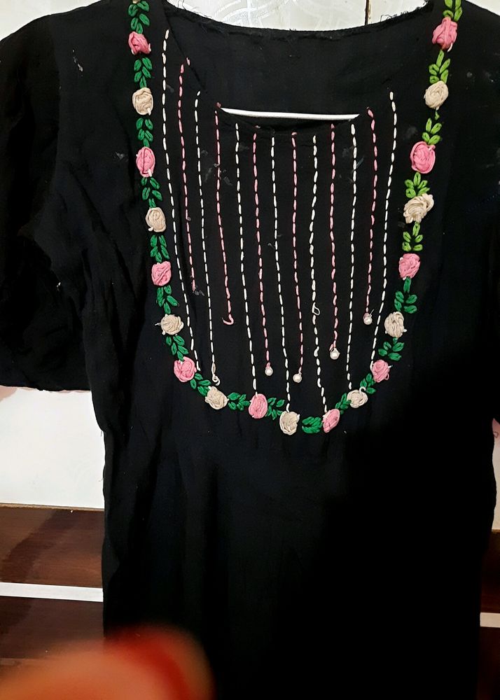 Hand Embroided Kurti