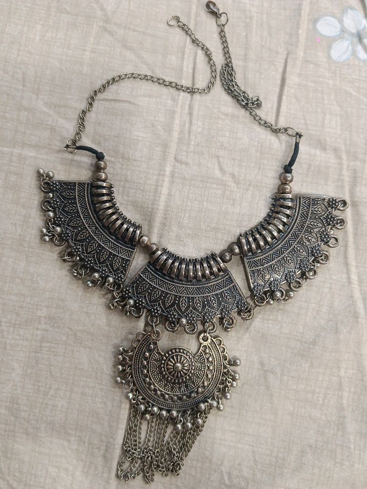 Boho Neckpiece