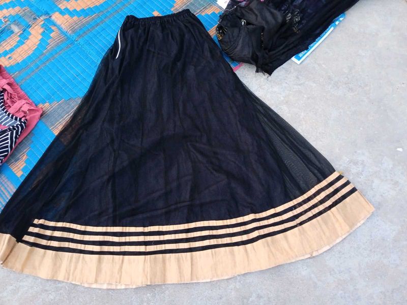 Gown Ke Sath Lehenga