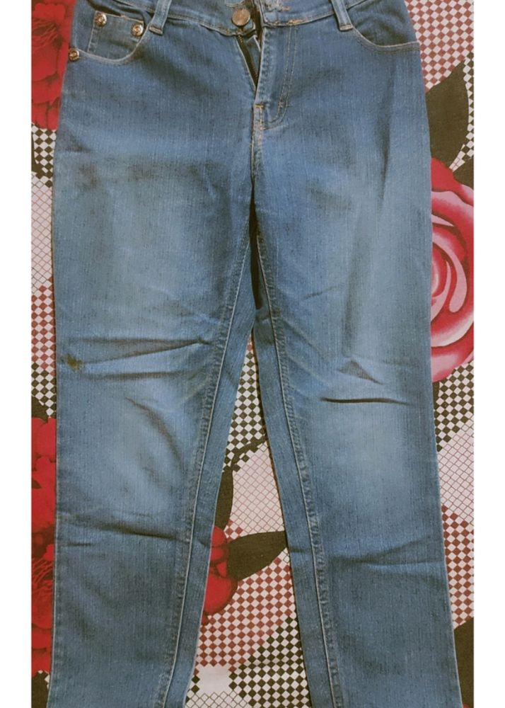 Blue Denim (Straight Fit)Jeans