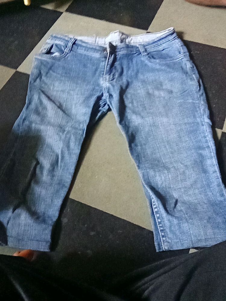 Short Jeans