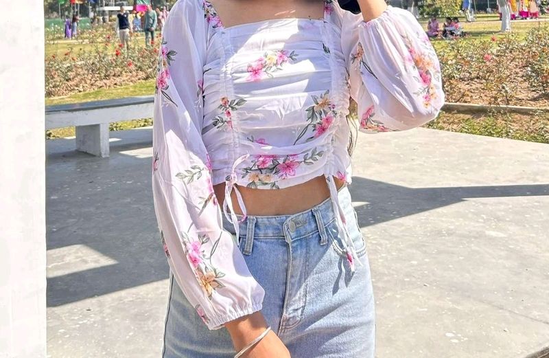 Floral Top🌟