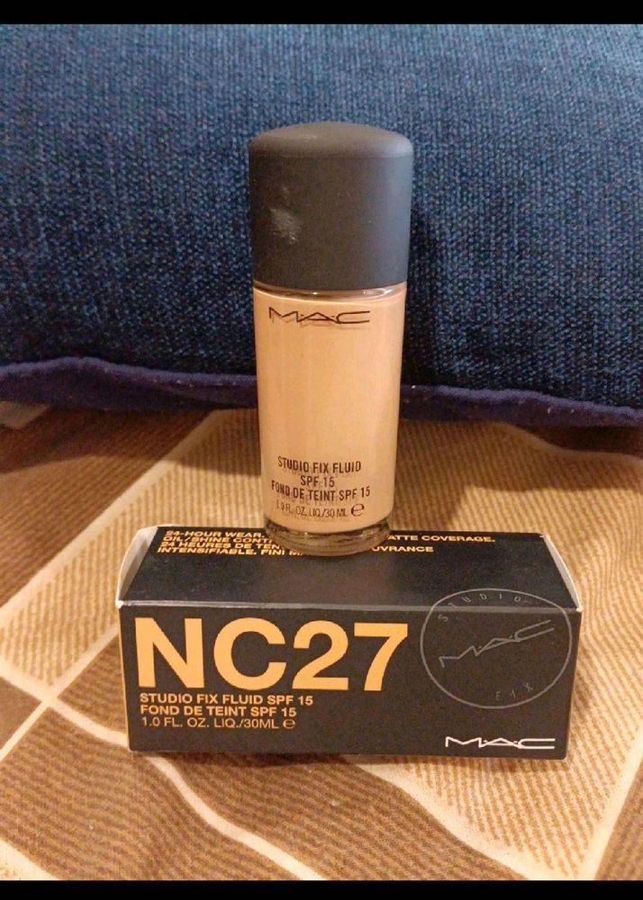 MAC Foundation Brand New