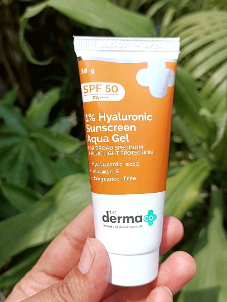 SPF 50, Hyaluronic Sunscreen Aqua Gel