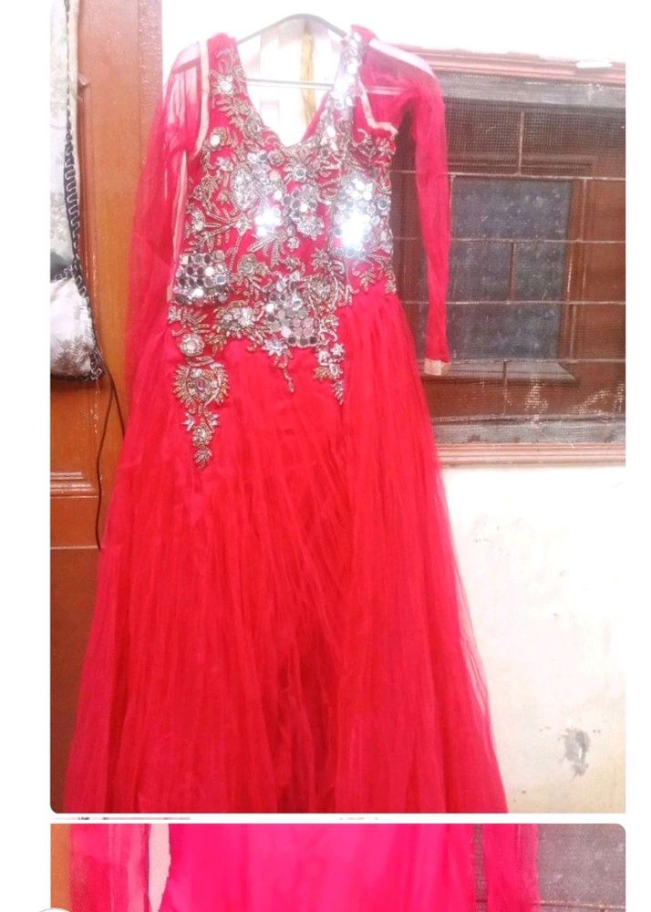 Sale 🎉📢 Gown 🤩